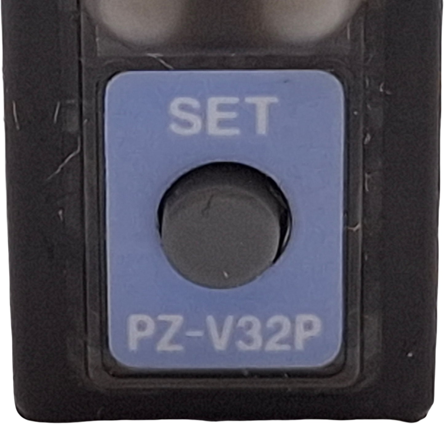 Used Keyence PZ-V32P Photoelectric Sensor, PNP, Red LED, 5-300mm, M8 4-Pin, 12-24VDC