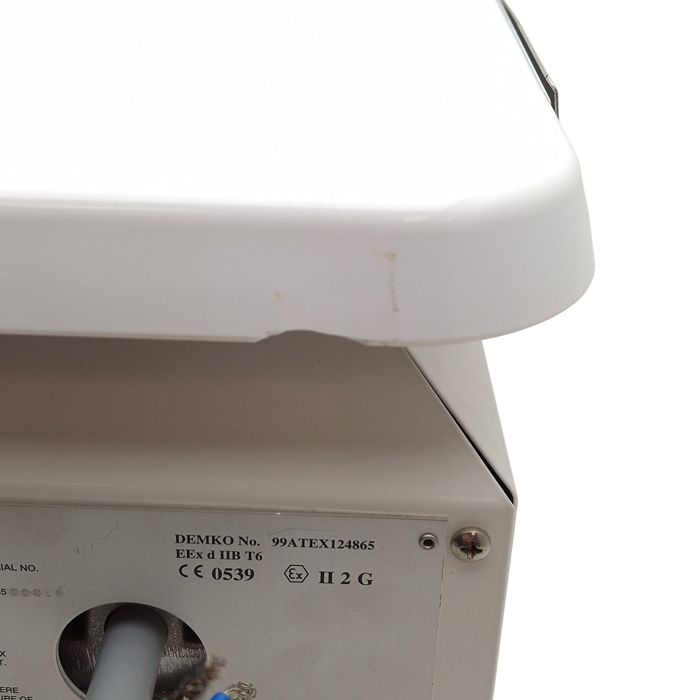 Used Thermolyne S108520-33 SAFE-T S10 Potentially Explosion Proof Stirrer 240V *Chips