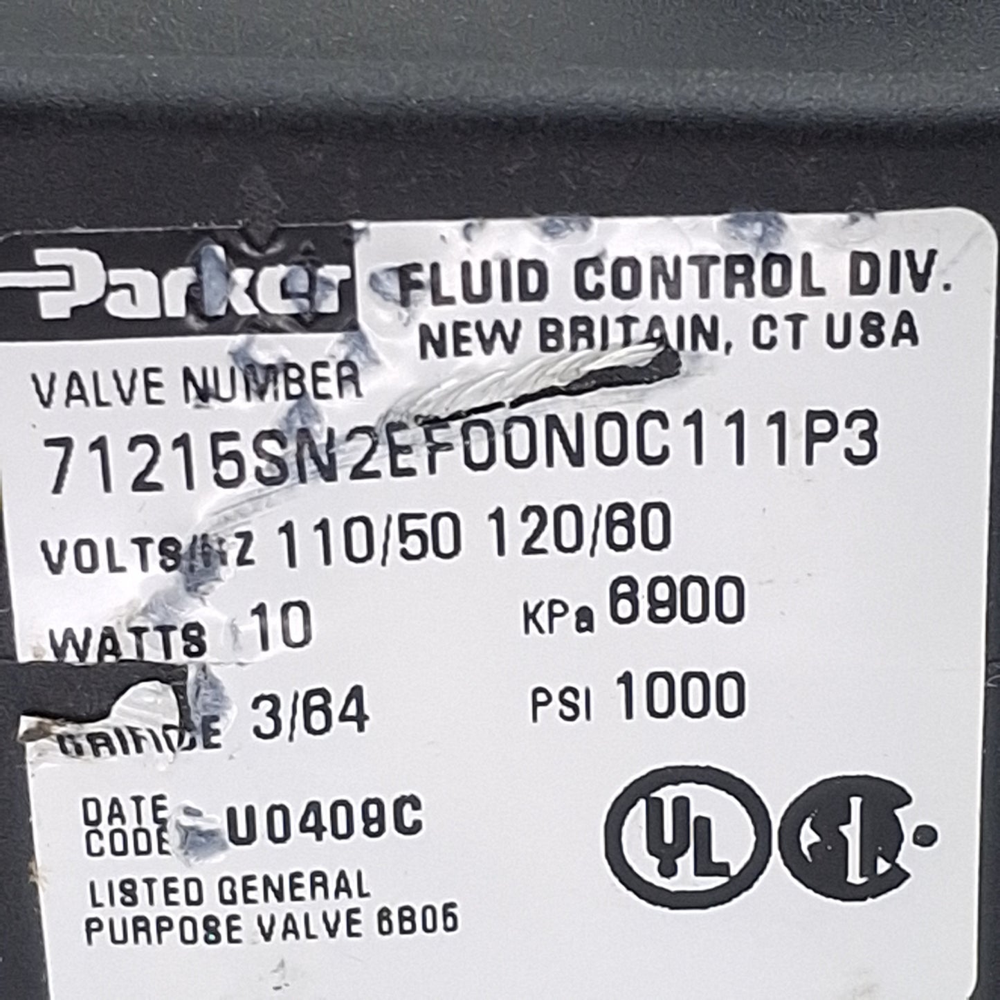 Used Parker 71215SN2EF00N0C111P3 Solenoid Valve, 1/4in NPT, 1000psi, 110/120VAC Coil