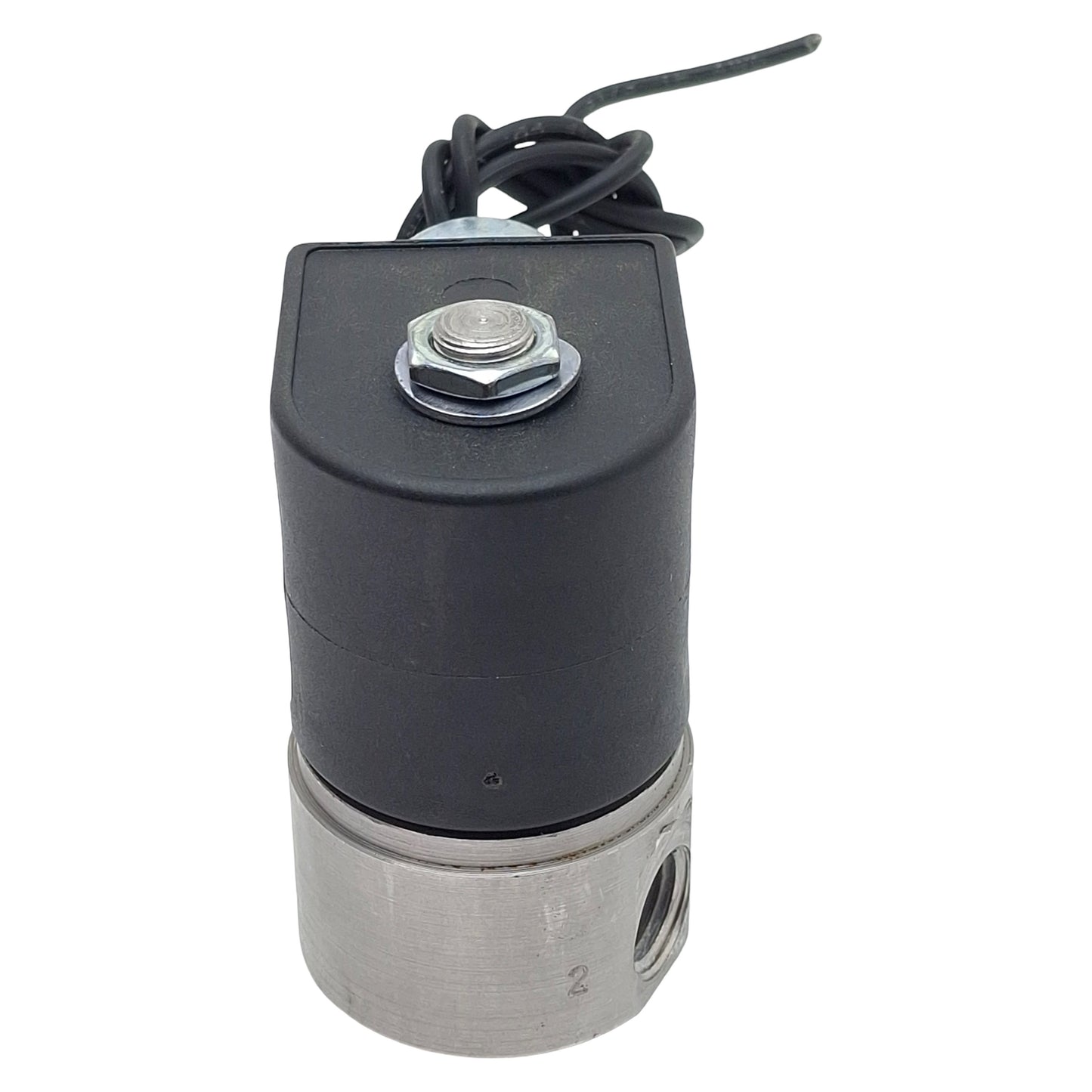 Used Parker 71215SN2EF00N0C111P3 Solenoid Valve, 1/4in NPT, 1000psi, 110/120VAC Coil