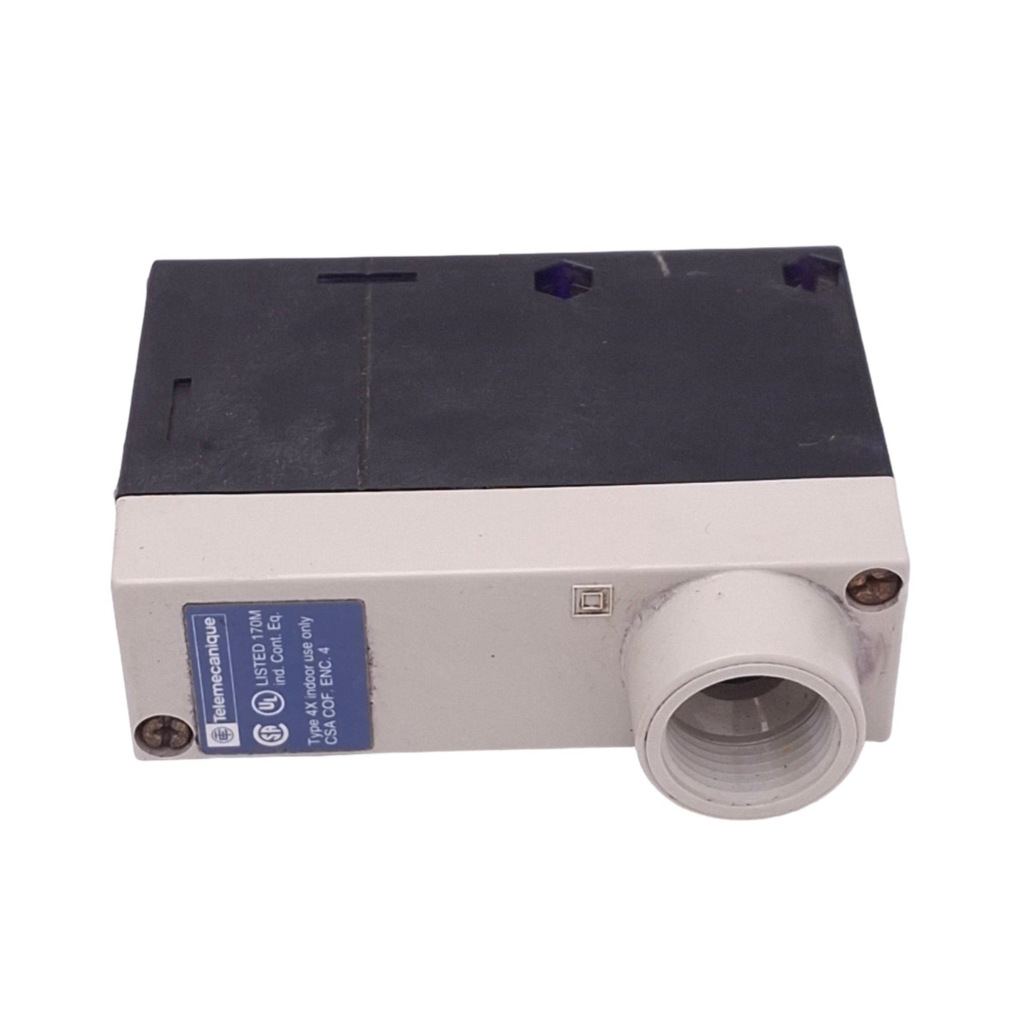 Used Telemecanique XUJ-K123538 Photoelectric Sensor, PNP/NPN Out, 1.2m Range 12-24VDC