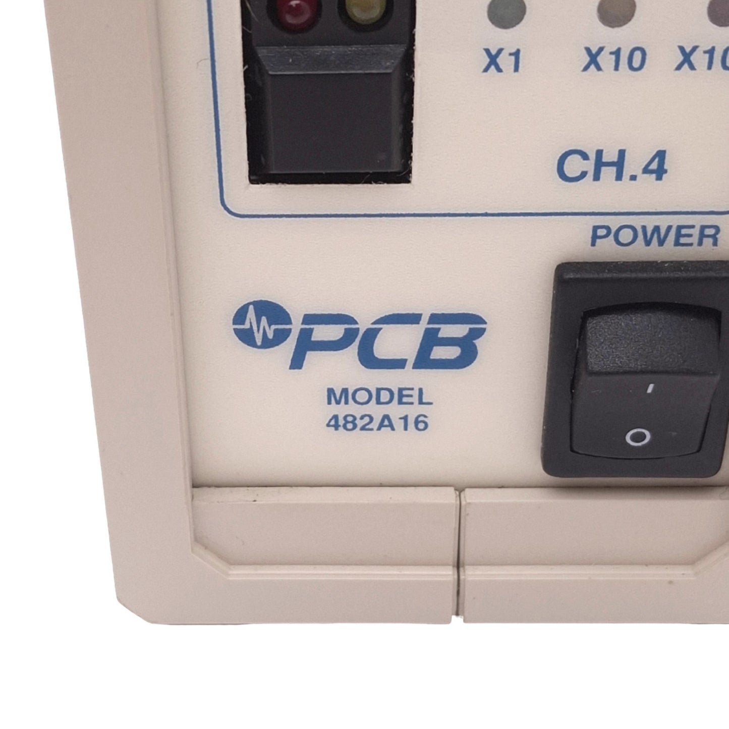 Used PCB Piezotronics 482A16 ICP Sensor Signal Conditioner, 4-Channel, 105-125VAC