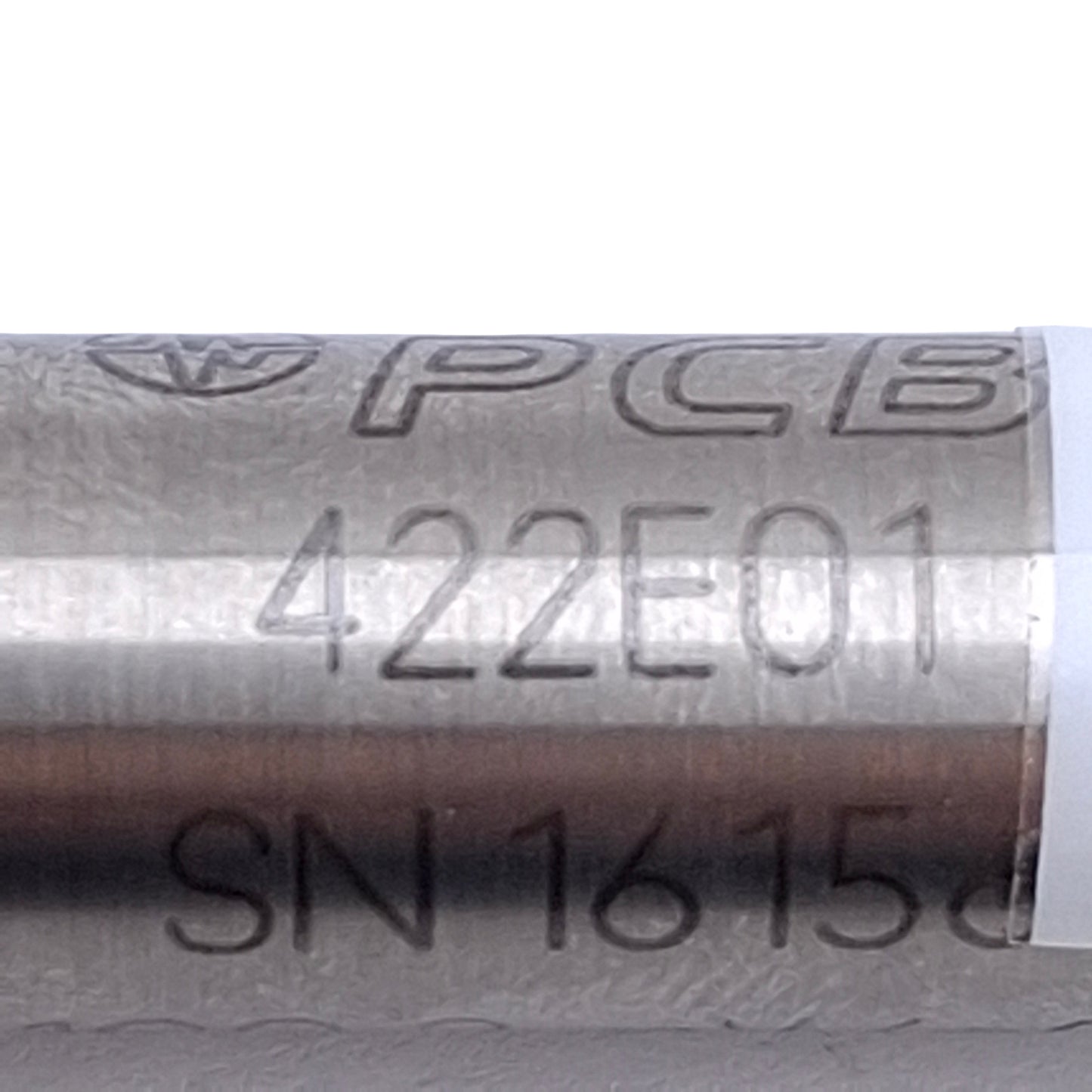 Used PCB Piezotronics 422E01 In-Line Charge Converter 18-28VDC, 100mV/pC, ±2.5Vpk Out