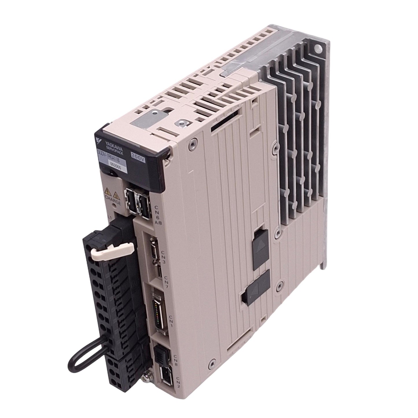 Used Yaskawa SGDV-1R6A11B002000 SERVOPACK AC Servo Drive, 3-ph 0-230VAC 0-400Hz 200W