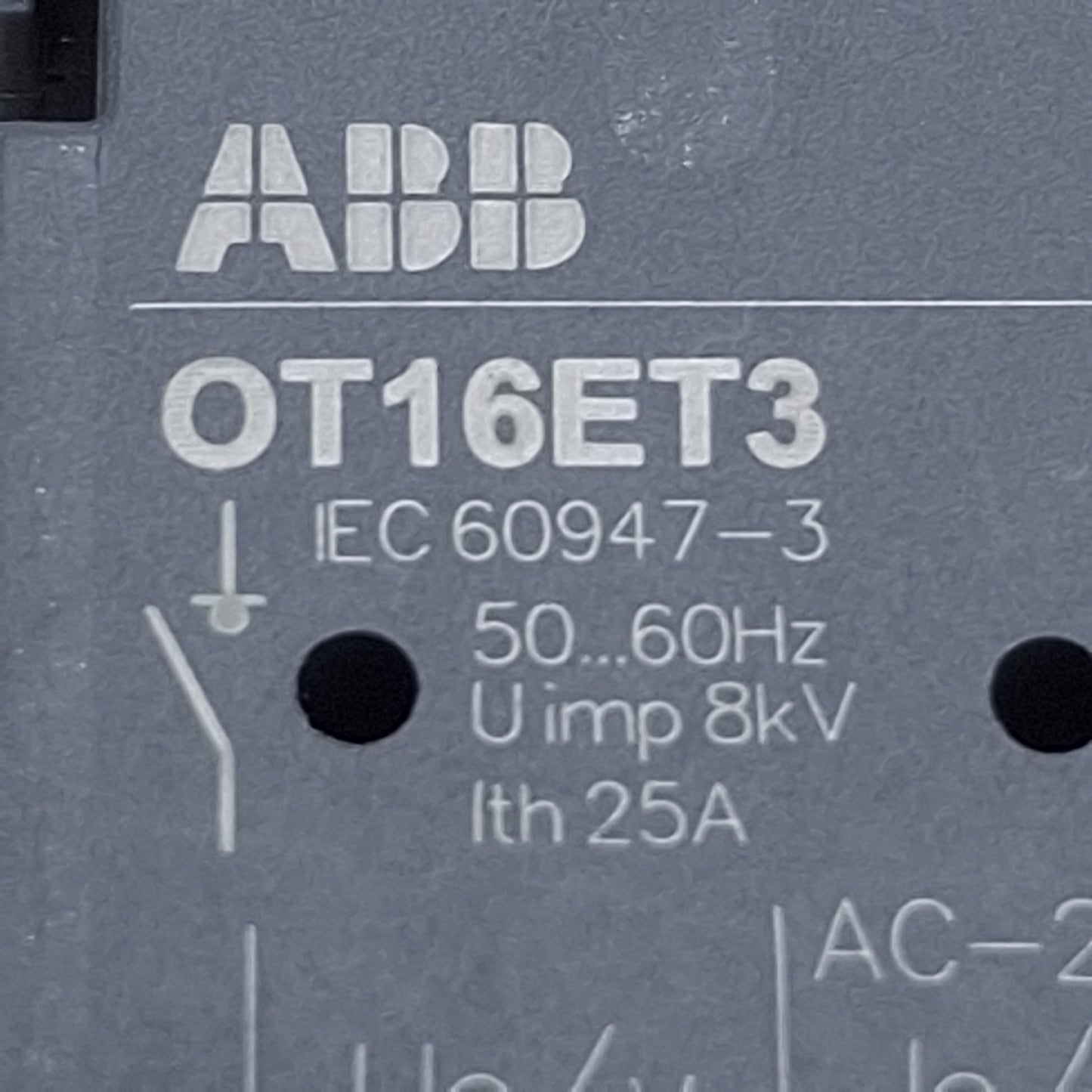 Used ABB OT16ET3 Door Mounted Disconnect Switch w/ OHY2PJ Handle, 3-Pole, 25A 600VAC