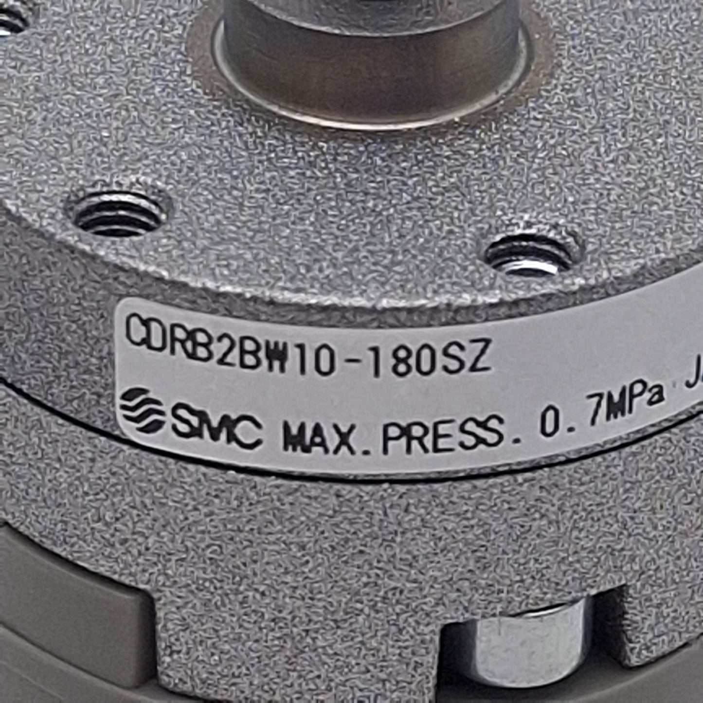New SMC CDRB2BW10-180SZ Vane Rotary Actuator, ø10mm Bore, 180° Angle, 0.7MPa, M3