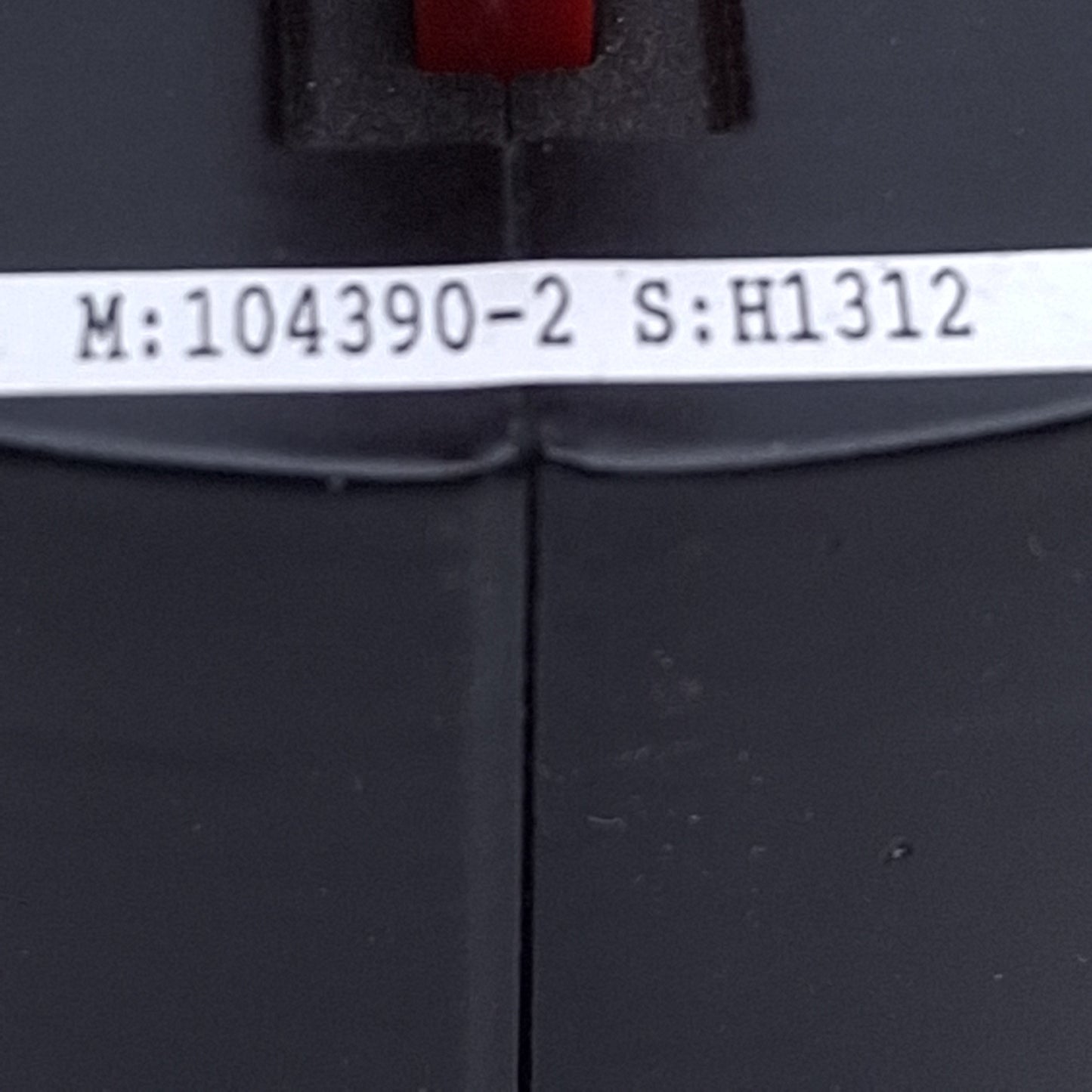 Used ARO 104390-2 Air Line Lockout Valve, NPT 1/4 inch Inlet/Outlet, 250psi