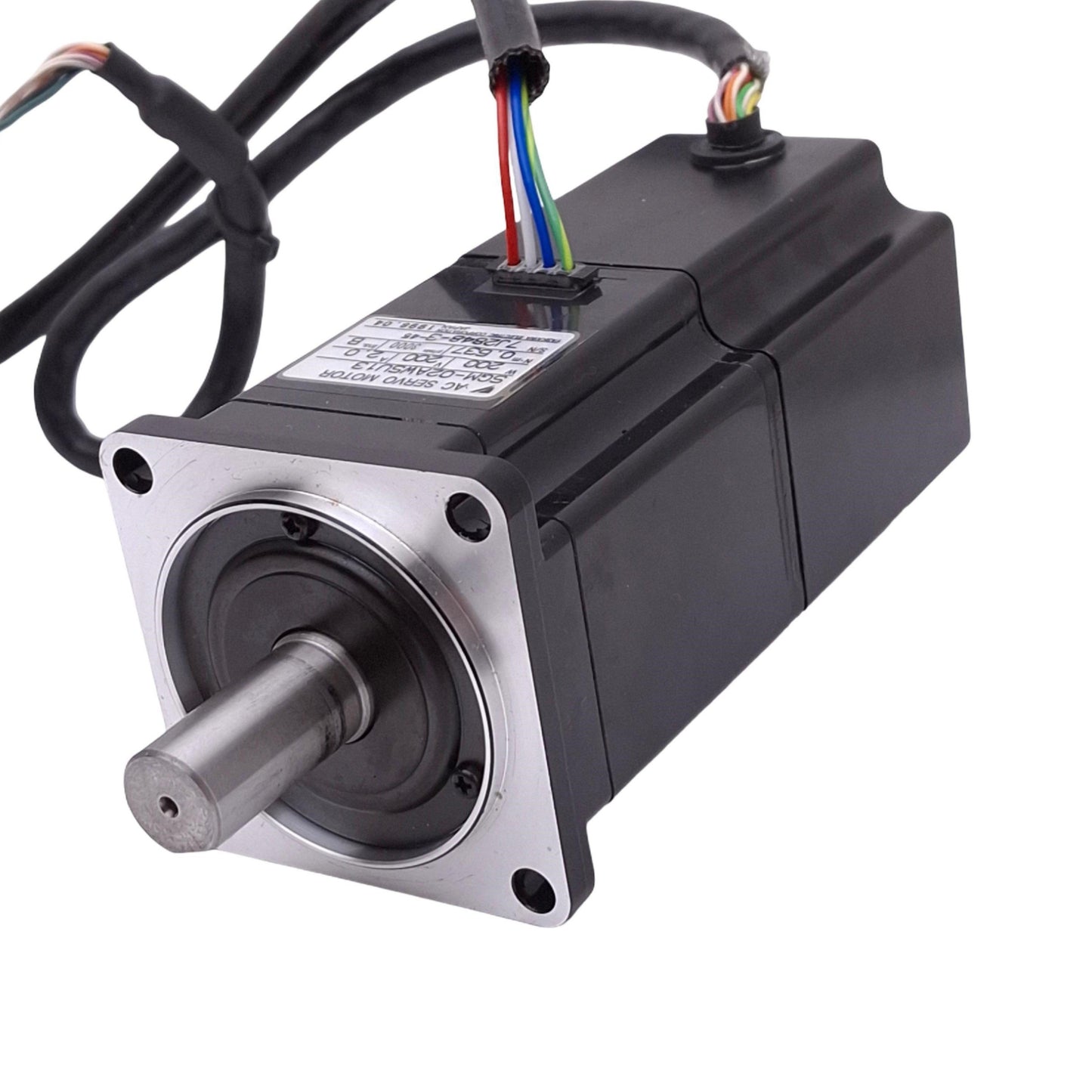 Used Yaskawa SGM-02AWSU13 AC Servo Motor 200VAC 2A, 200W 3000rpm Max, 60mm Frame