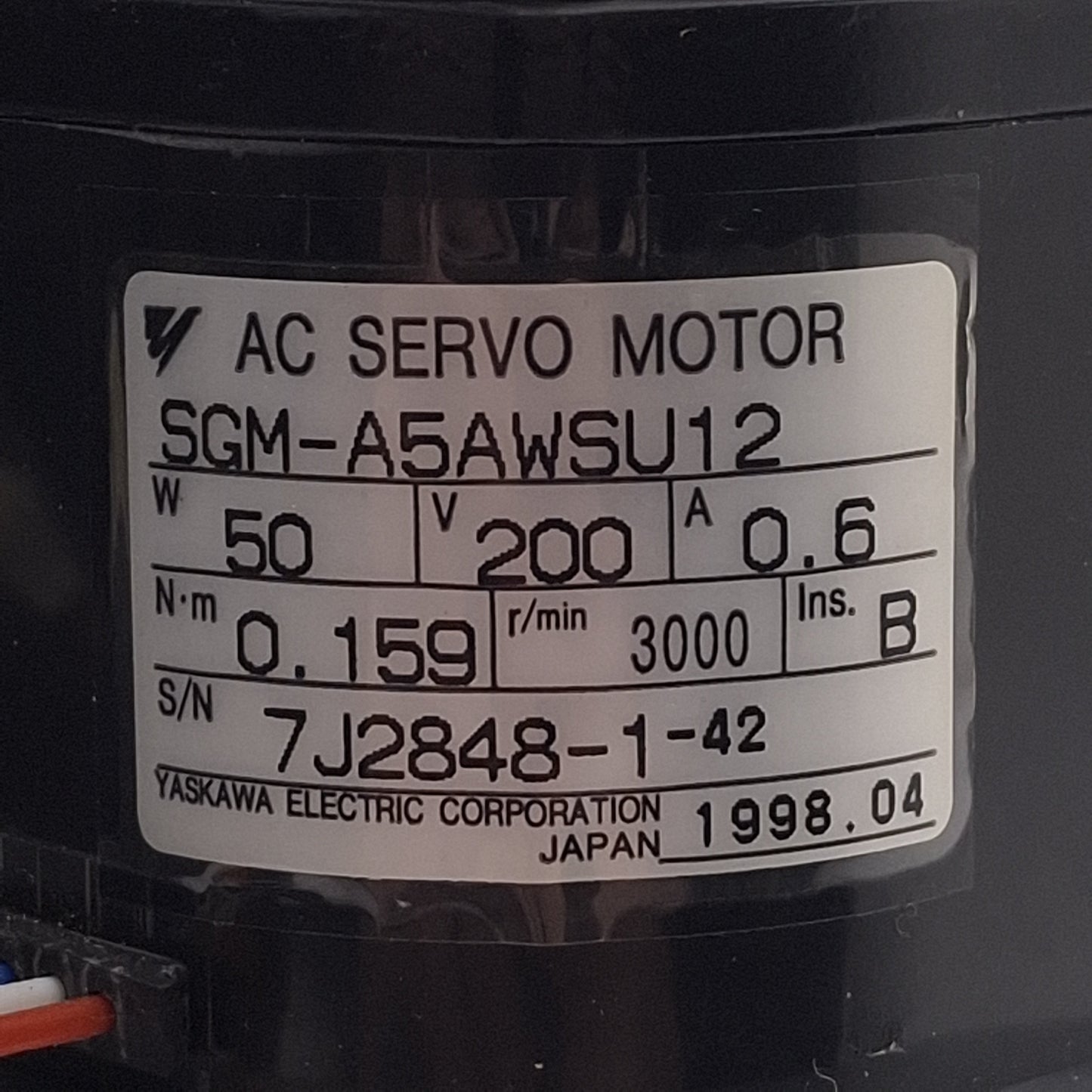 Used Yaskawa SGM-A5AWSU12 Sigma AC Servo Motor, 50W, 3000rpm, 0.159Nm, 200VAC, 40mm