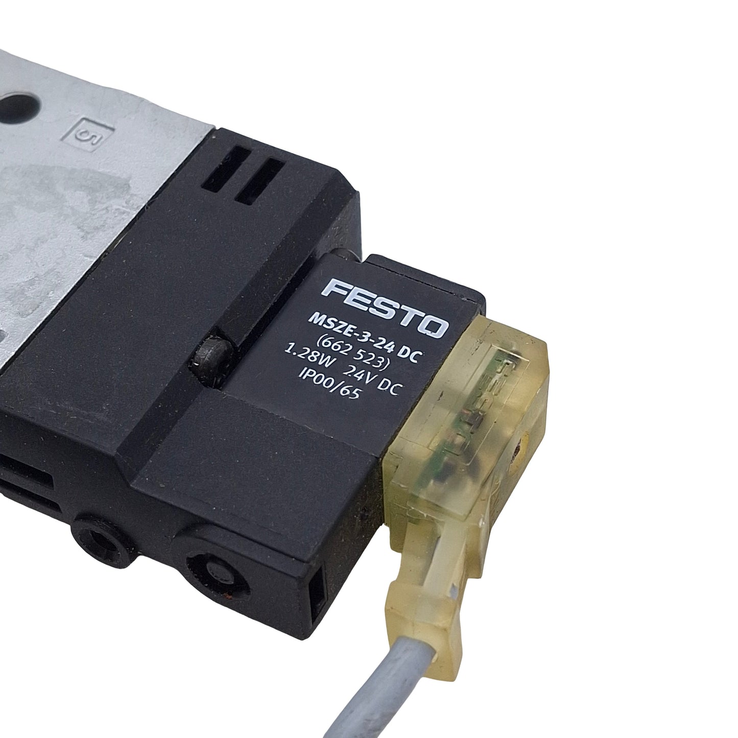 Used Festo CPE14-M1BH-5L-1/8 Solenoid Valve, 5/2-Way, G1/8in, 3-8bar, 24VDC Coil