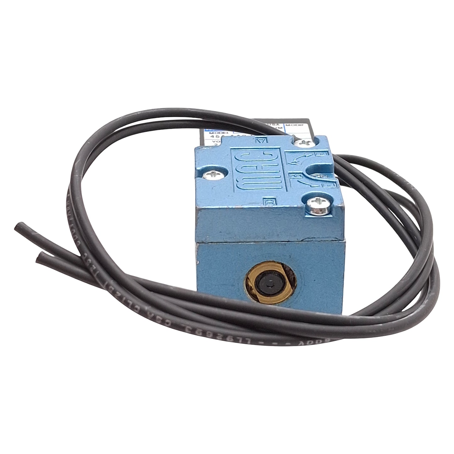 Used Mac 45A-AA2-DDAA-1BA Solenoid Valve, 4/2-Way, 120psi, 1/8in NPTF, 24VDC Coil