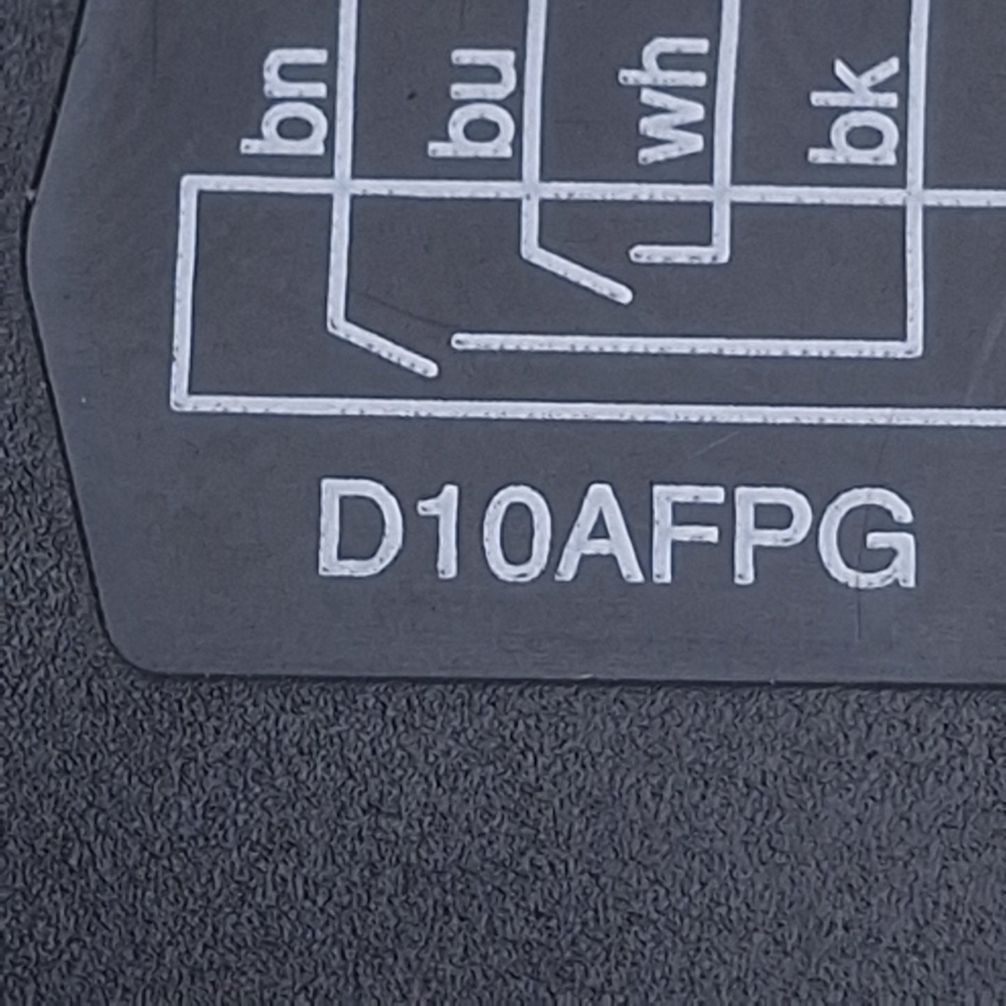 Used Banner D10AFPG Fiber Optic Sensor NPN/PNP, 10-30VDC,Green Beam, 2ft Cable