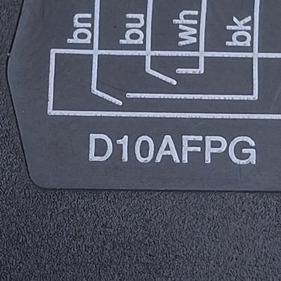 Used Banner D10AFPG Fiber Optic Sensor NPN/PNP, 10-30VDC,Green Beam, 2ft Cable