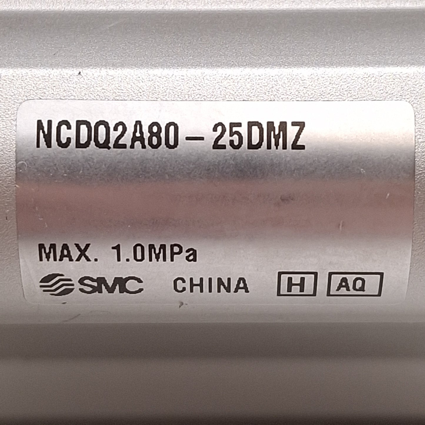 Used SMC NCDQ2A80-25DMZ Compact Cylinder, ø80mm Bore, 25mm Stroke, 145psi, 3/8in NPT