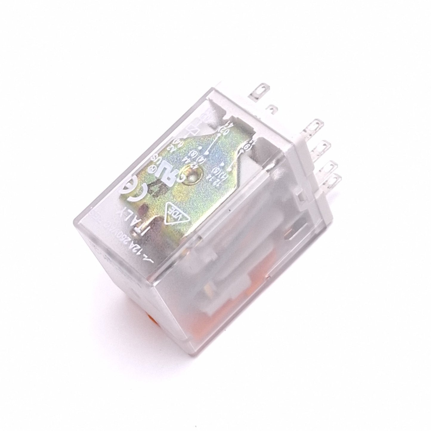 New – Open box Italiana RELE D2N-110AC-IL Plug-In Relay, DPDT 8-Pin, 12A Max, 110VAC Coil