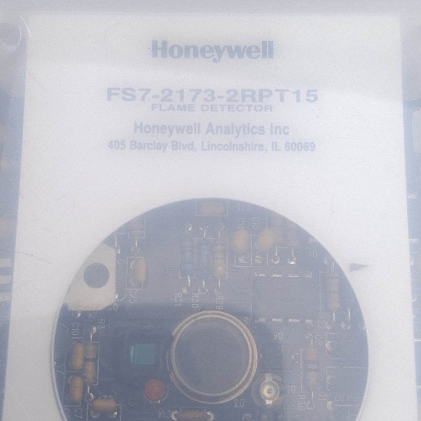 Used HoneyWell FS7-2173-2RPT15 Flame Detector, 1A 24VDC Relay, 120°FOV, ø5/16in Port
