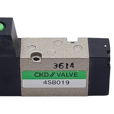 Used CKD 4SB019 Solenoid Valve, Sub-Plate Mount, 2-Position, 0.7MPa, 24VDC Coil