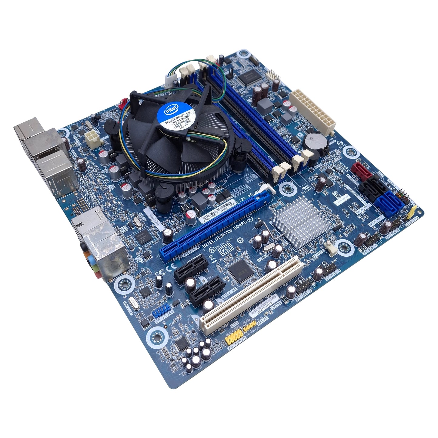 Used Intel DP67DE Motherboard w/Intel i7-2600 3.4GHz 240-Pin DIMM DDR3, PCIe x16