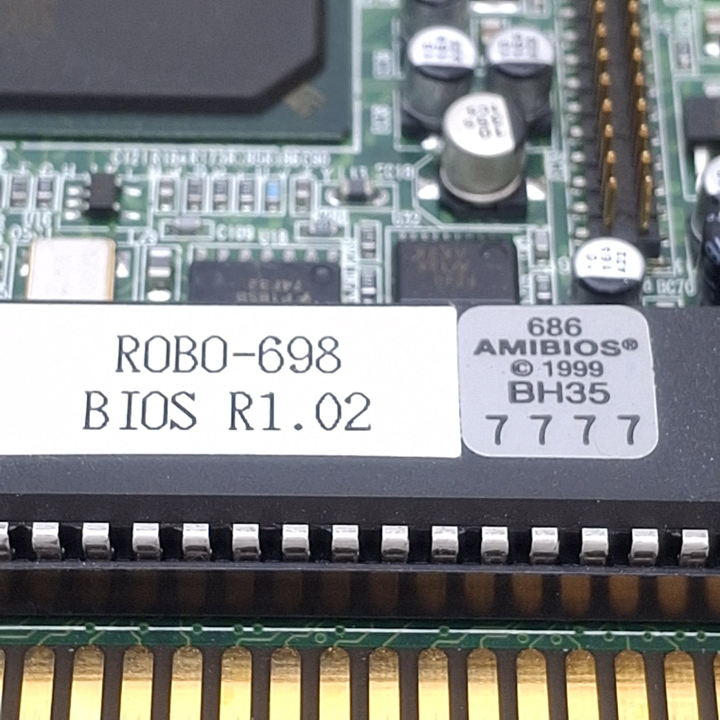 Used Portwell ROBO-698 Single Board Computer w/Intel Celeron 566MHz, 128MB, PICMG 1.0