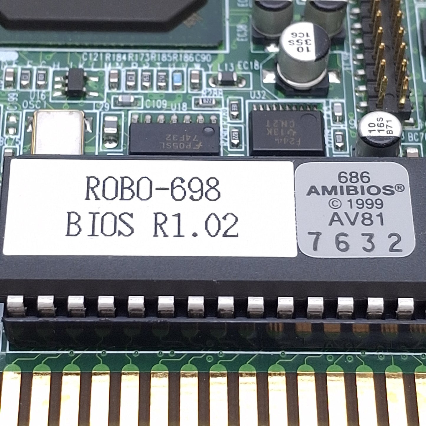 Used Portwell ROBO-698 Single Board Motherboard, Intel Socket 370, PICMG 1.0