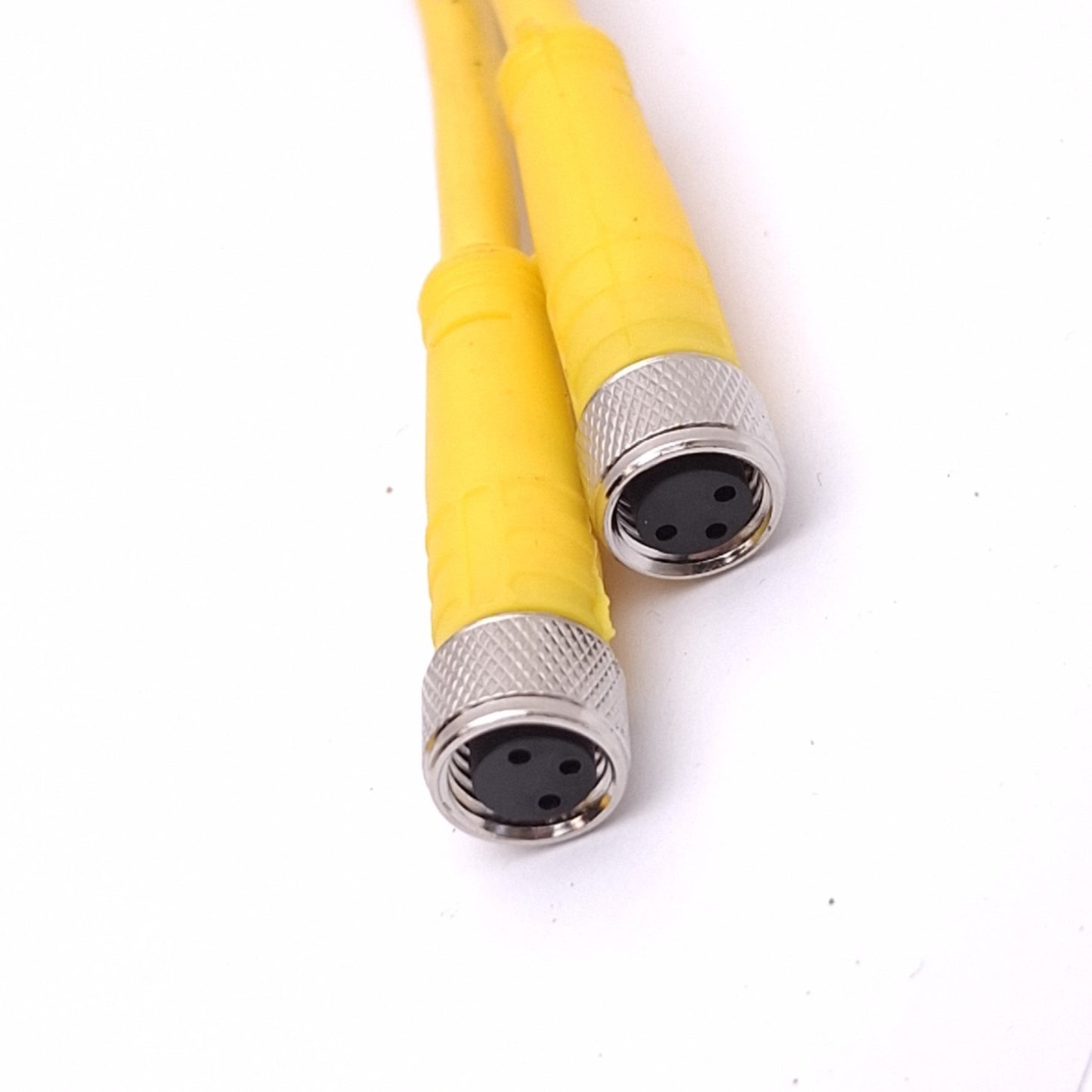 New Turck VBRK 4.4-2PKG 3M-0.3/0.3 Y-Splitter Cable, 4-Pin M12 M to 3-Pin M8 F