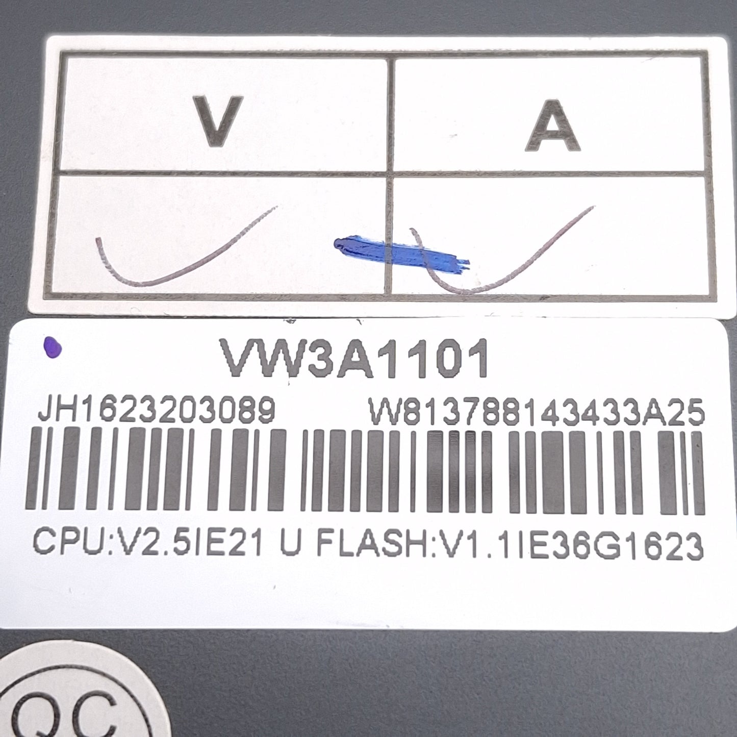 Used Schneider Electric VW3A1101 Remote Graphic Terminal For Altivar, 240x160 Pixels