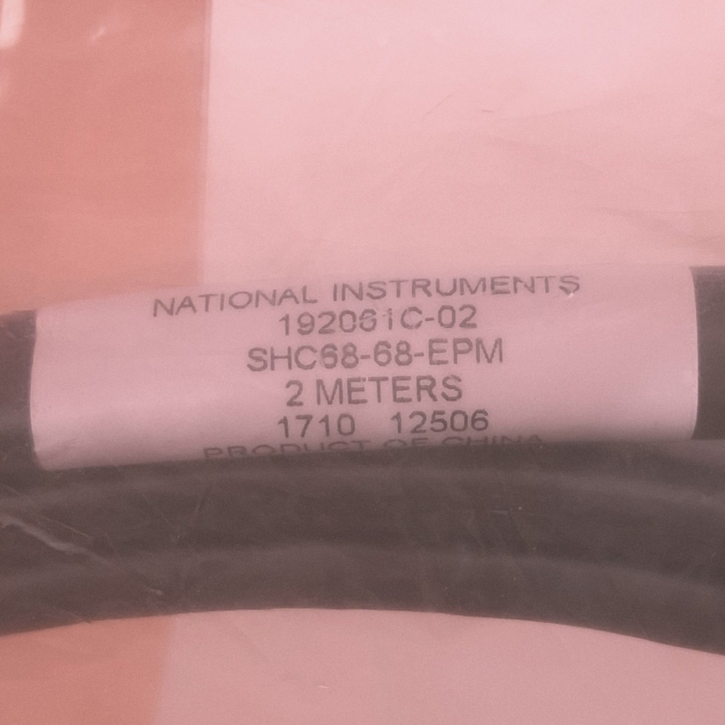 New NI 192061-02 SHC68-68-EPM DAQ Cable, VHDCI 68-Pin Male, SCSI 68-Pin Female, 2m