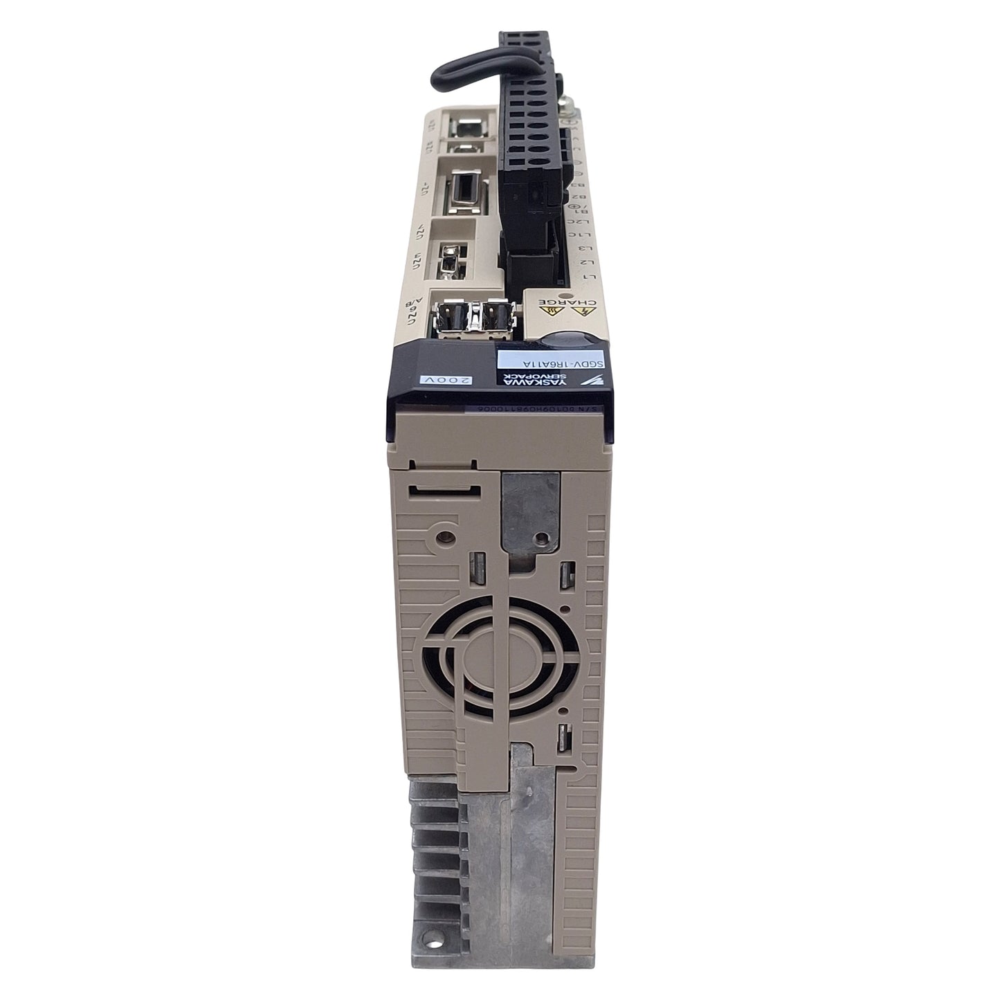 Used YASKAWA SGDV-1R6A11A SERVOPACK Servo Drive, 3PH 230VAC, 400Hz, 1.6A, 200W