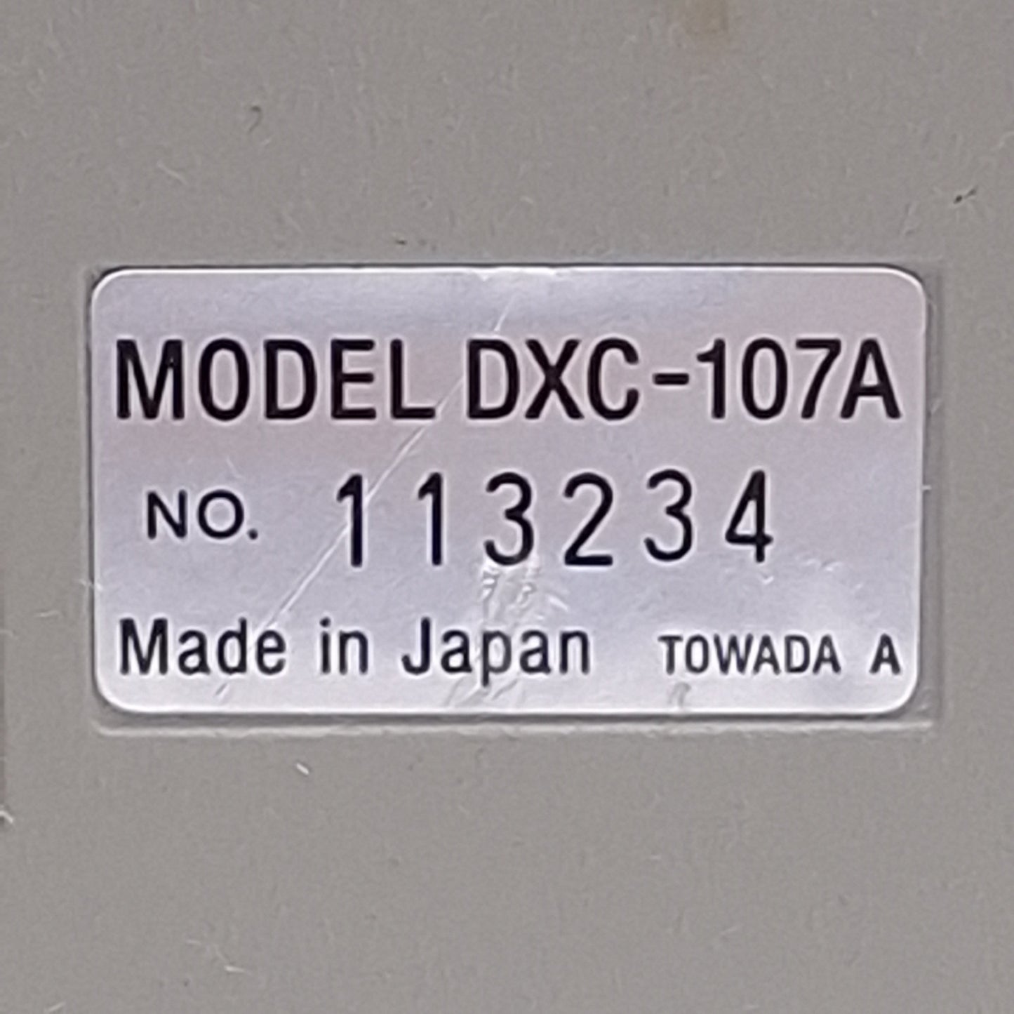 Used Sony DXC-107A CCD-IRIS Color Camera, 1/2", 470 TV Lines, 768x494, 12VDC, C-Mount