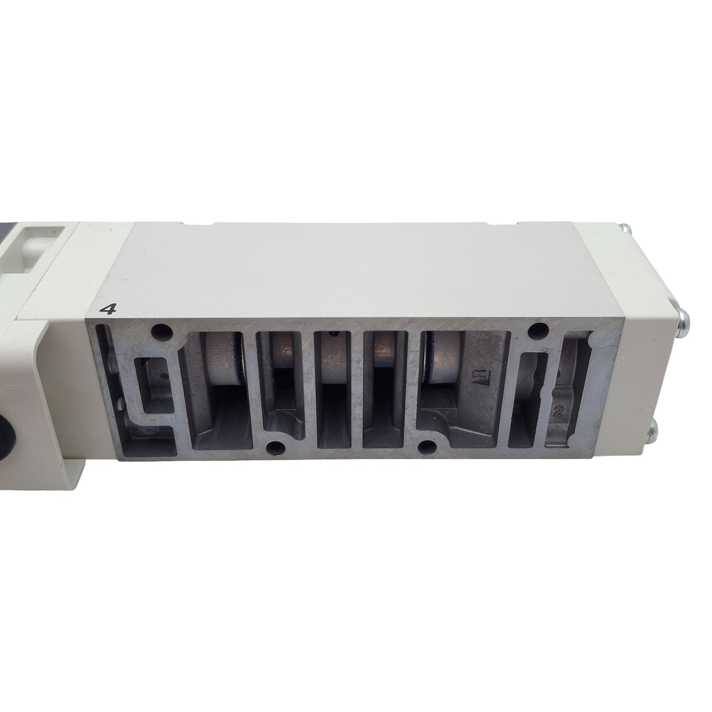 New – Open box SMC VQ5451-5G1 Base Mount Solenoid Valve, 5/3-Way, 1.0MPa, Plug-Lead, 24VDC Coil