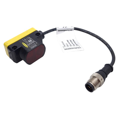 Used Banner QS30EDVQPMA Photoelectronic Sensor, NPN/PNP, 1100/1400mm Range, 5-Pin M12