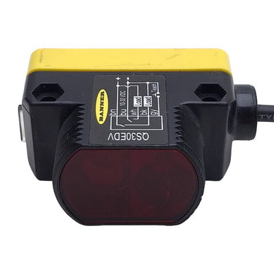 Used Banner QS30EDVQPMA Photoelectronic Sensor, NPN/PNP, 1100/1400mm Range, 5-Pin M12