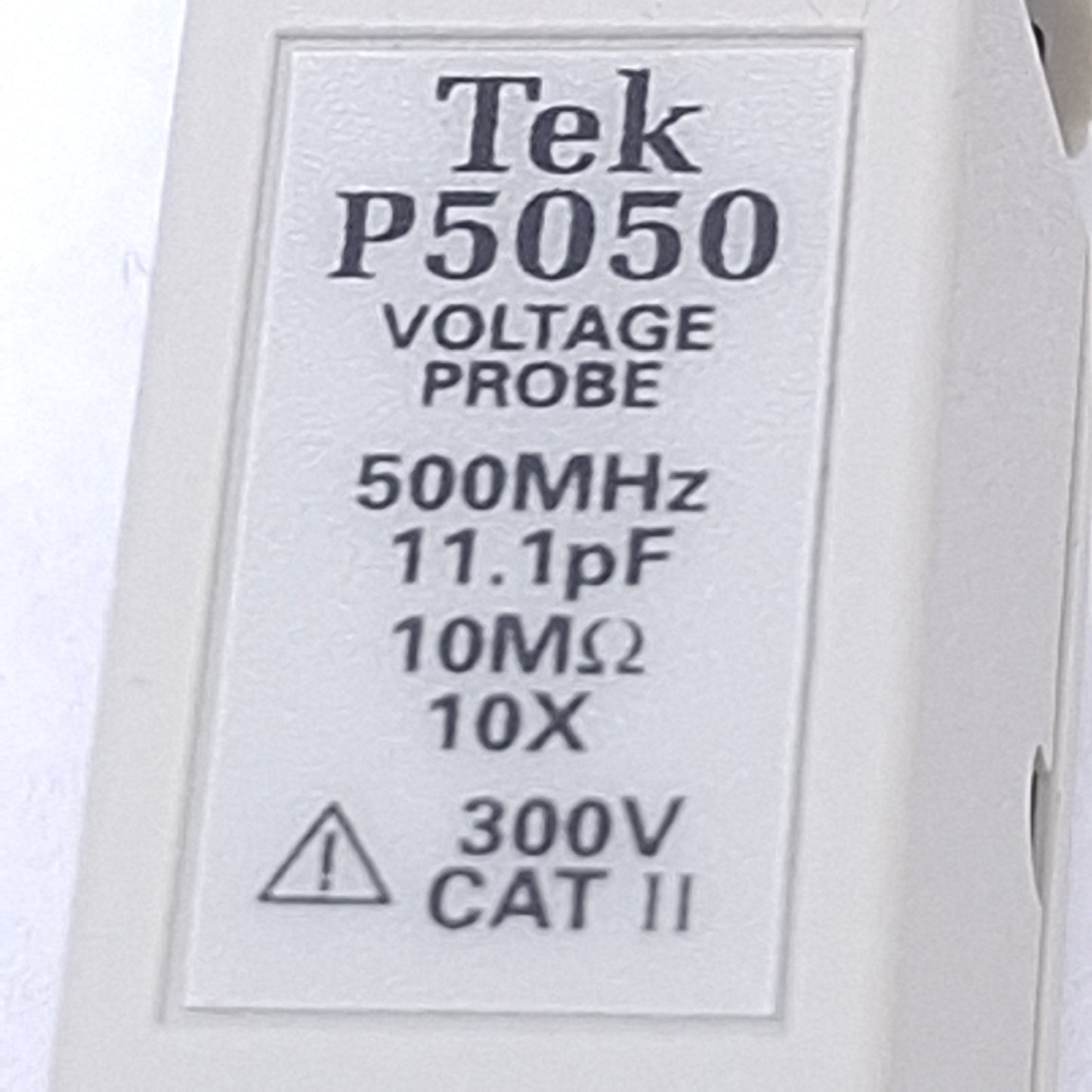 Used Tektronix P5050 Passive Voltage Probe For TDS5000 Scopes, 500MHz, 1.3m Cable