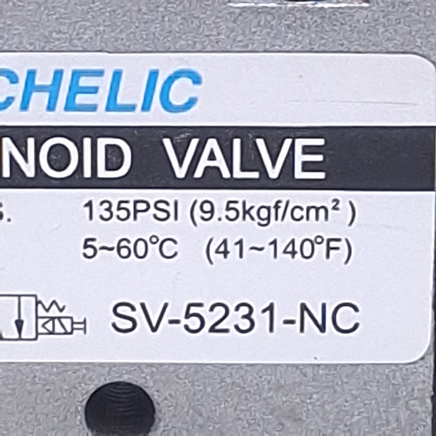Used Chelic SV-5231-NC Solenoid Valve 5-Port 3-Position, 1/8 Rc Port, 24VDC Coil