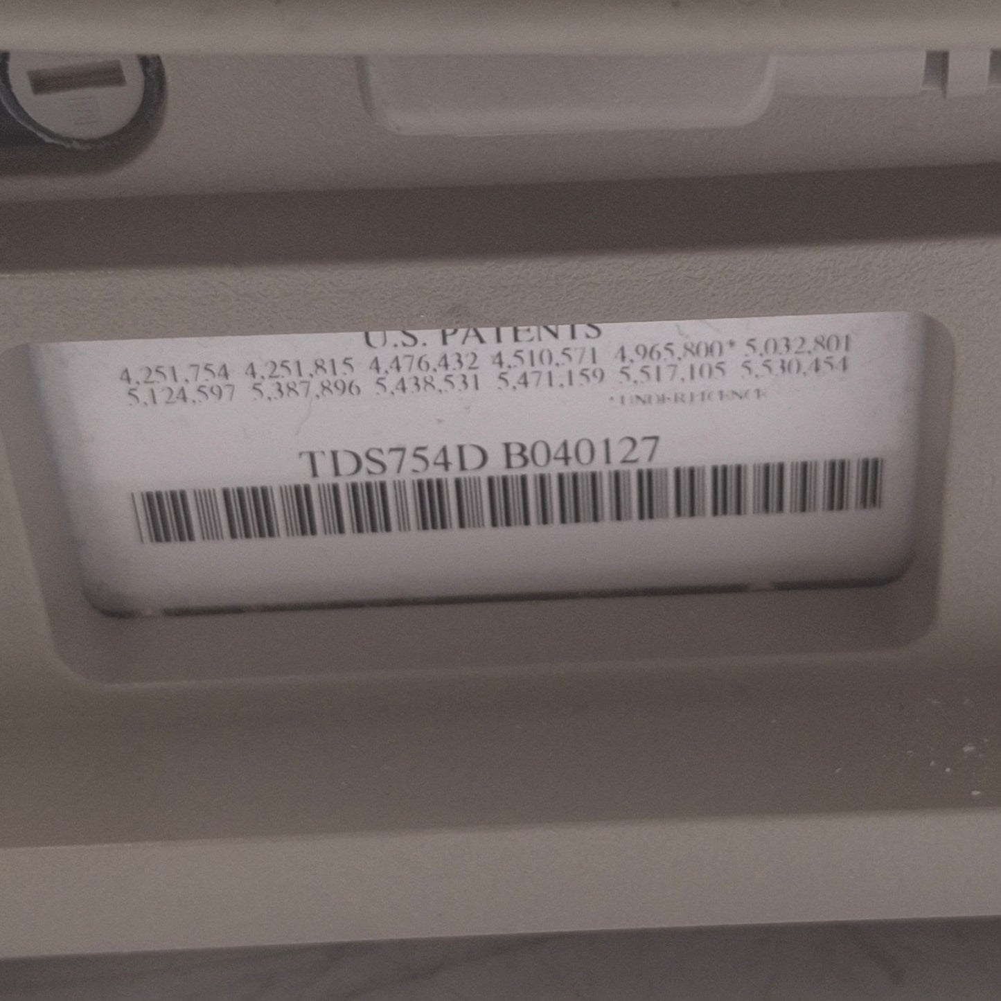 Used Tektronix TDS754D Digital Phosphor Oscilloscope, 4-Channel 500MHz 2GS/s, GPIB