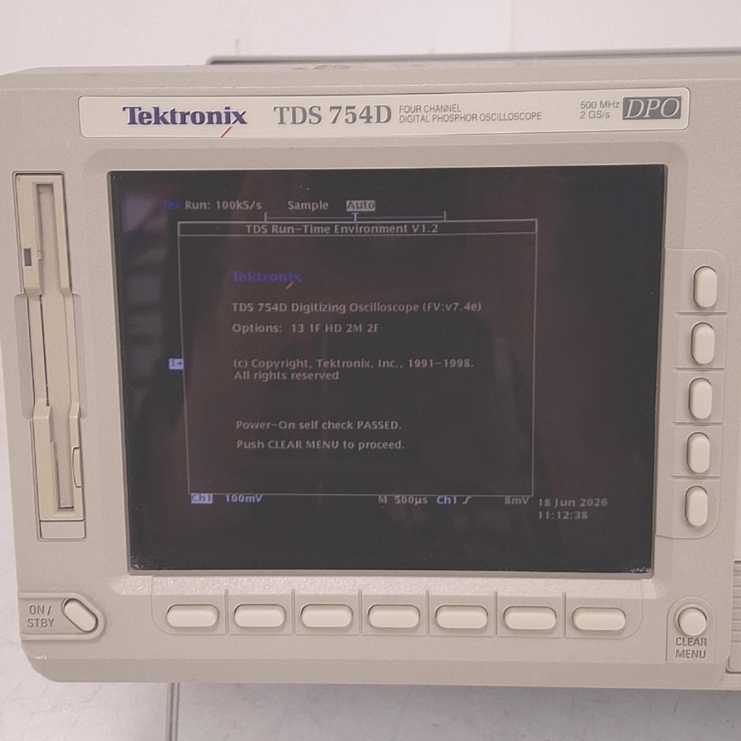 Used Tektronix TDS754D Digital Phosphor Oscilloscope, 4-Channel 500MHz 2GS/s, GPIB
