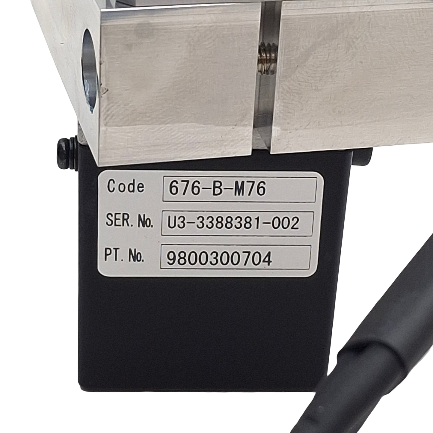 Used Keyence 98000300704 676-B-M76 Motorized Mirror For ML-G9300, 1.25in x 0.7in