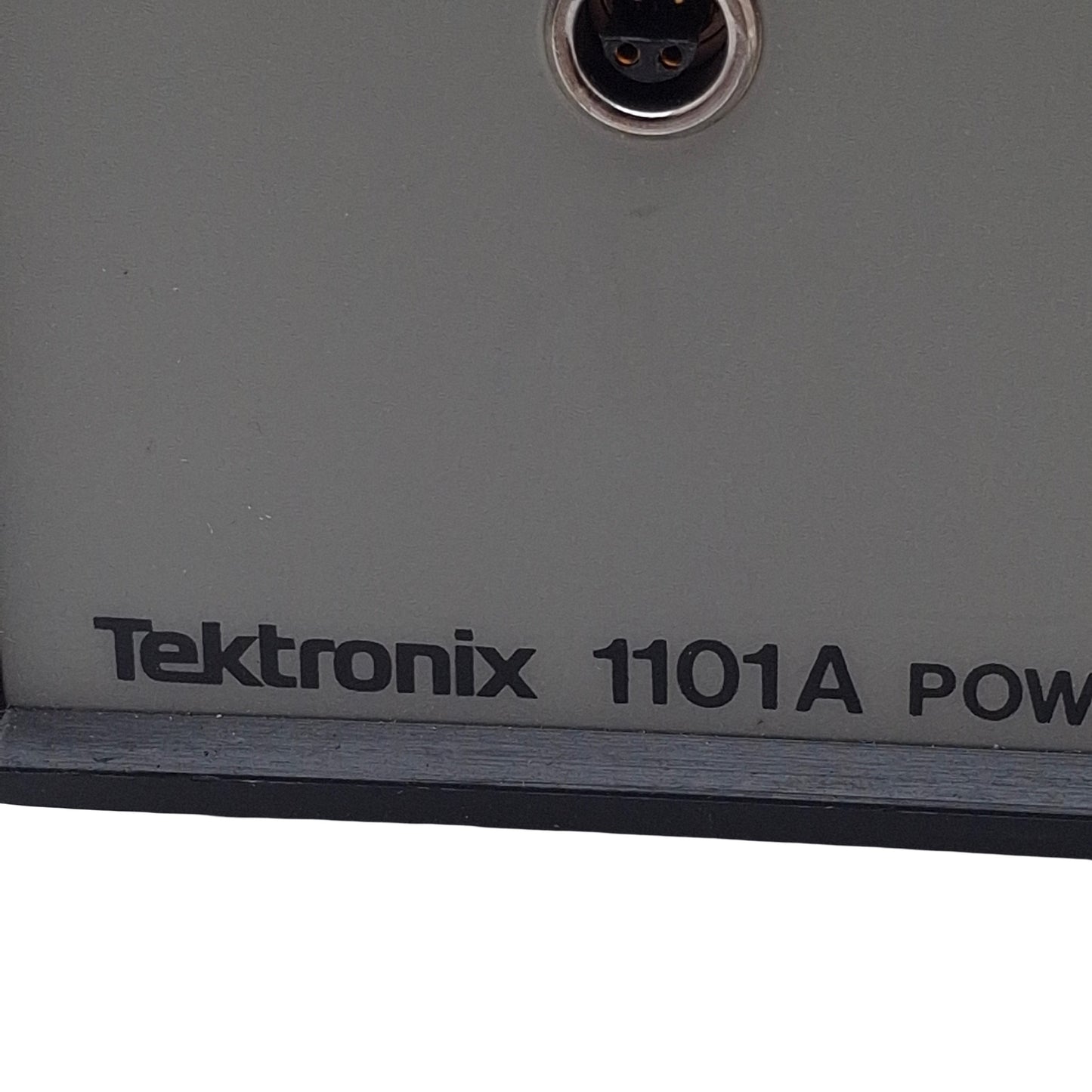 Used Tektronix 1101A Oscilloscope Power Supply, 115/230VAC In, +5/-5/+15/-15VDC Out