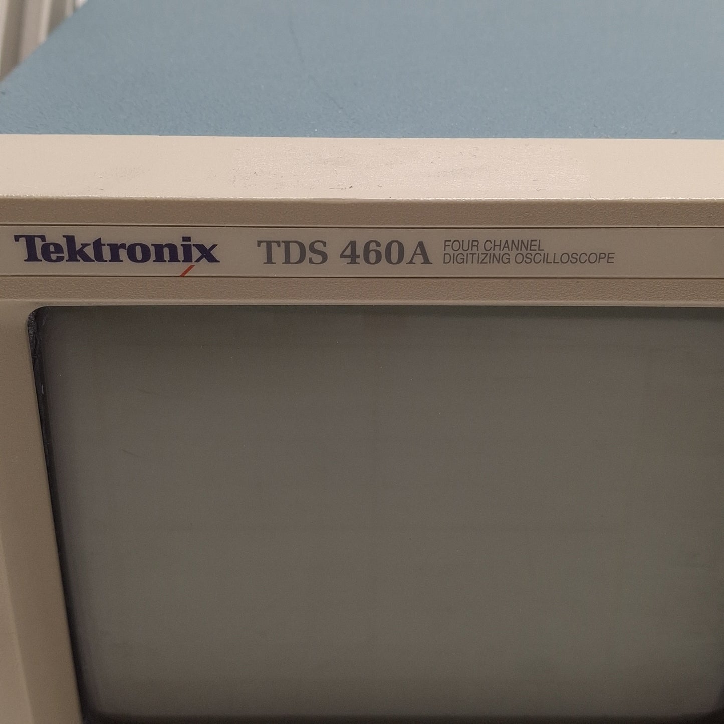 Used Tektronix TDS460A Digitizing Oscilloscope 90-250VAC, 4-Channel, 400MH/z, 100MS/s