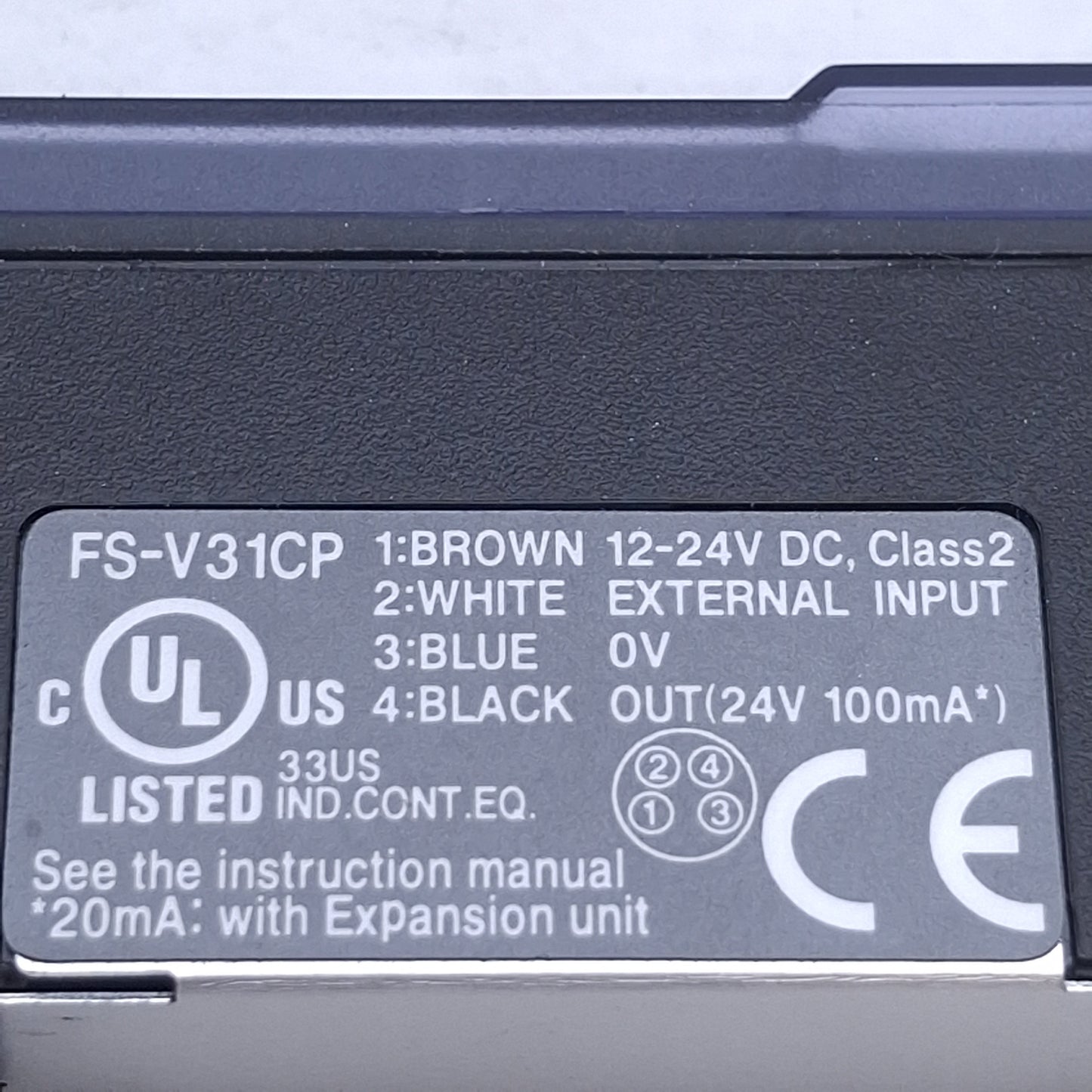 Used Keyence FS-V31CP Fiber Optic Sensor Amplifier, PNP, M8 4-Pin Connector, 12-24VDC