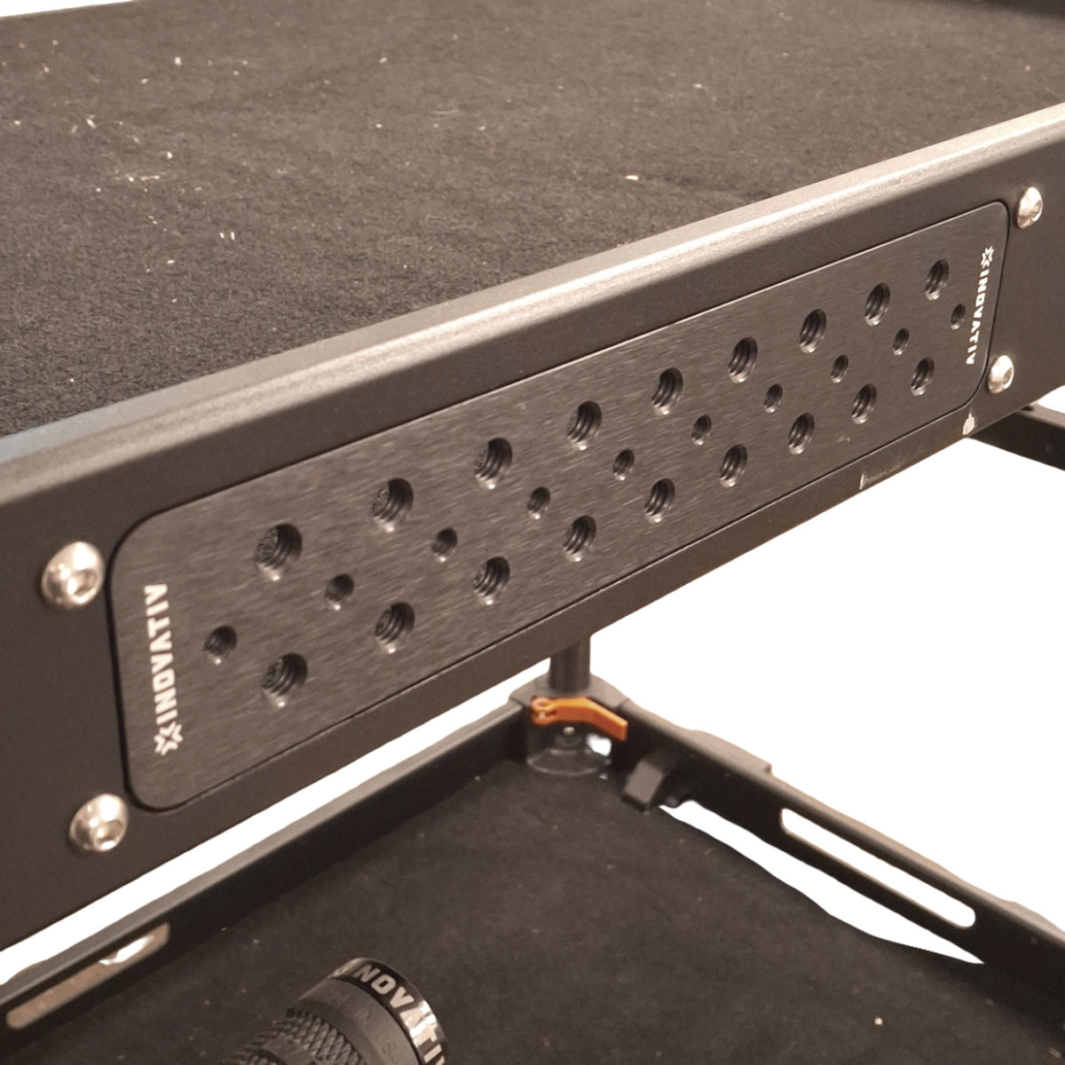 Used Inovativ Apollo 40 Evo Mobile Workstation Cart, 40in x 26in x 40in, 1200 Lbs Cap