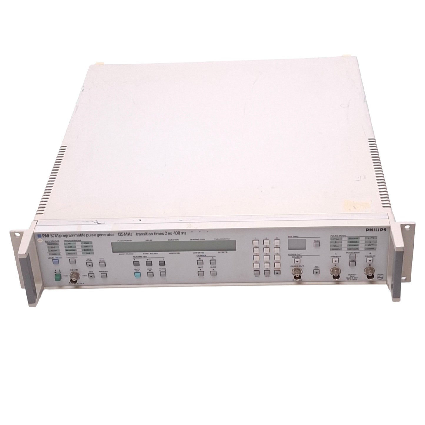 Used Philips PM5781 Programmable Pulse Generator, 125MHz, 2U Rack, 120VAC, GPIB