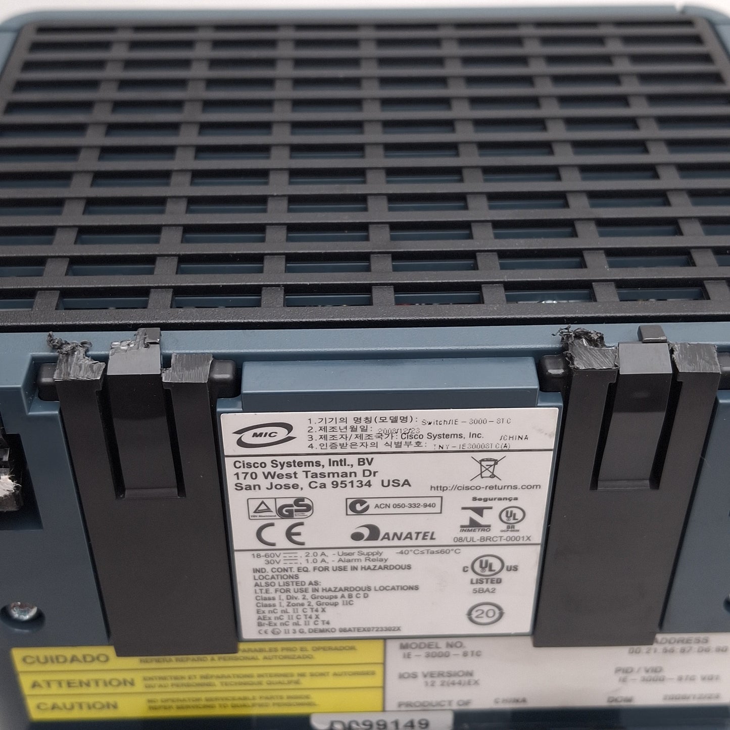 Used Cisco IE-3000-8TC Industrial Ethernet Switch, 8x 10/100 Ports *Broken DIN*