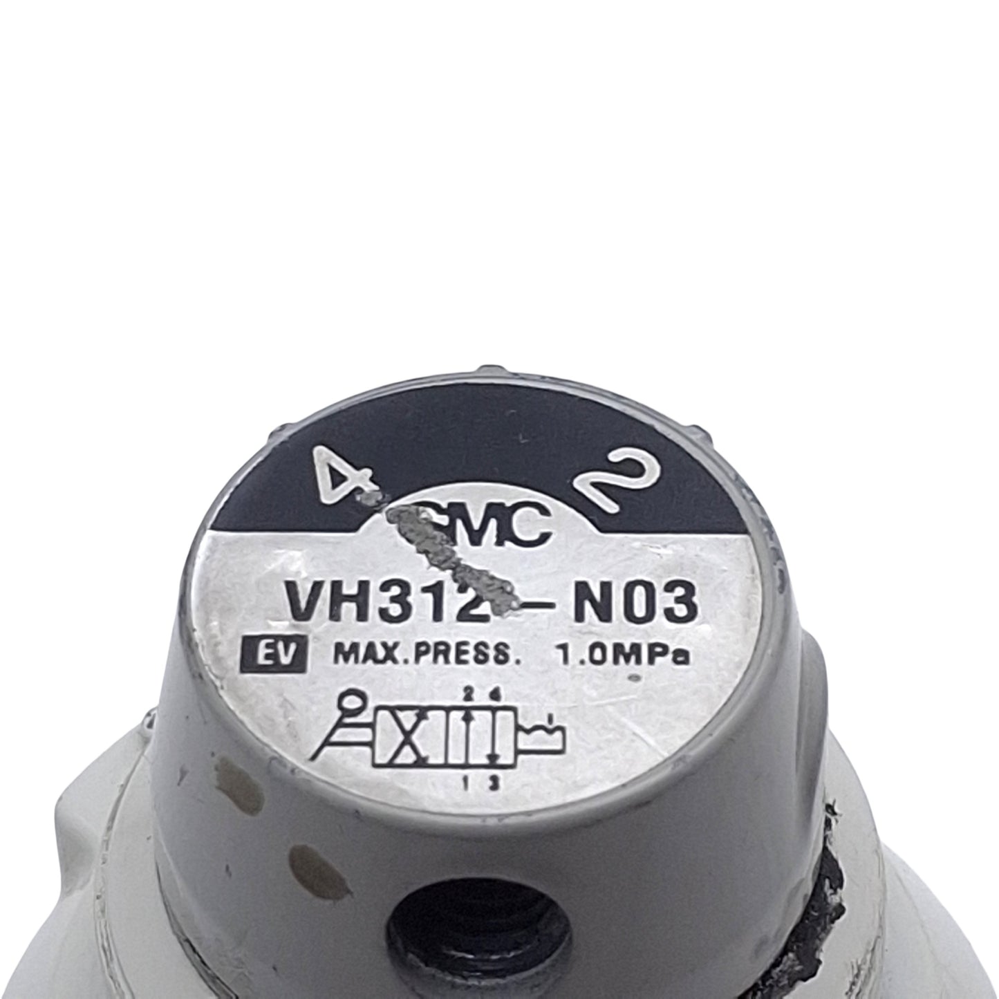 Used SMC VH312-N03 Hand Valve, 2-Position, 3/8in NPT Ports, 1.0MPa, *No Lever*