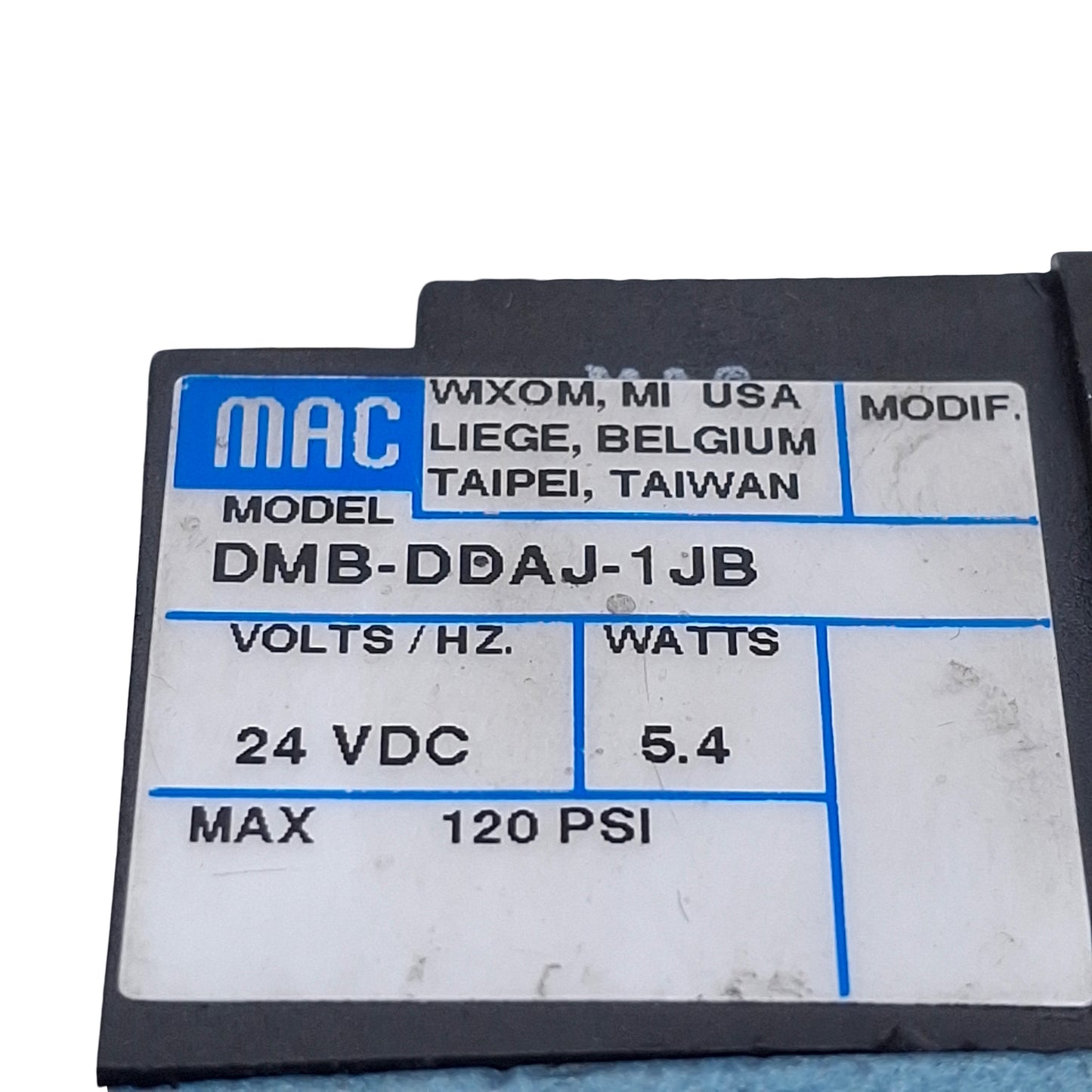 Used Mac 52A-11-B0A-DM-DDBJ-1KJ Solenoid Valve 3/2-Way 1/4 NPT, 20-120psi, 24VDC Coil