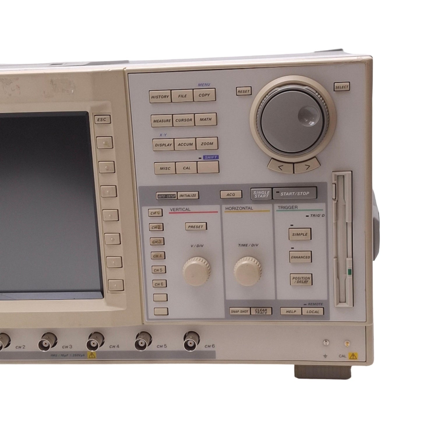 Used Yokogawa DL2700 Digital Oscilloscope 8bit 500MS/s 150MHz, 6-Channel, 120VAC
