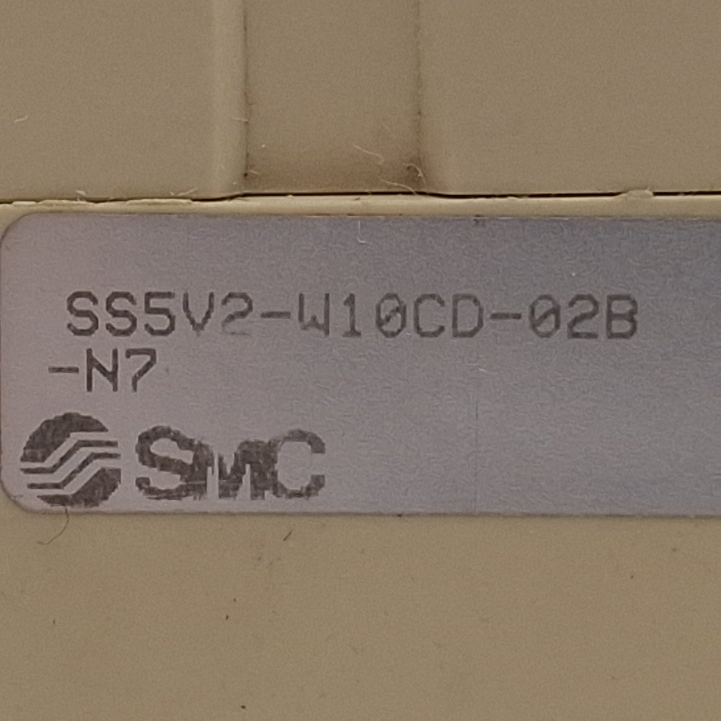 Used SMC SS5V2-W10CD-02B-N7 Tie Rod Base Manifold, 2-Station, M23 26-Pin, ø1/4in P2C