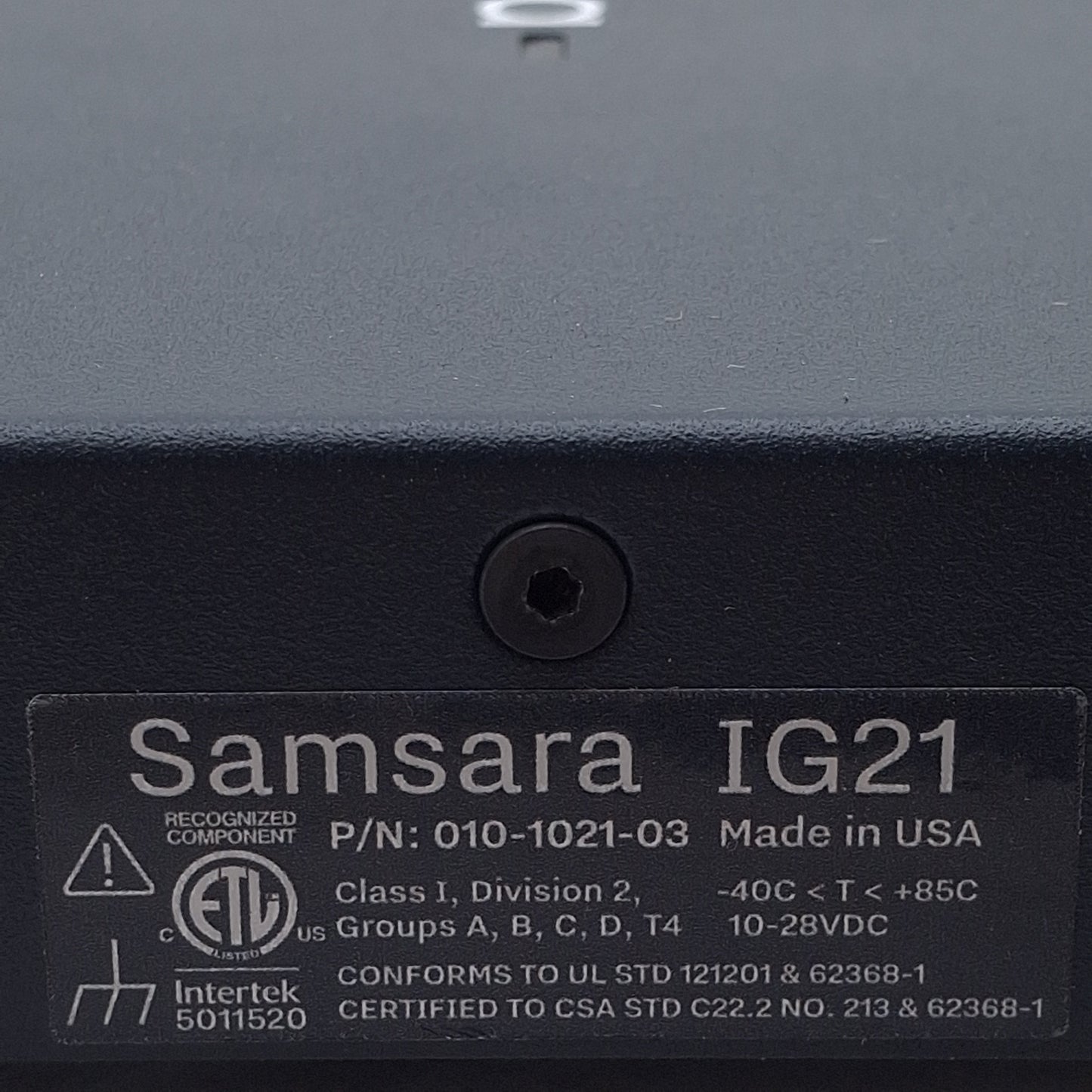 Used Samsara IG21 010-1021-03 Industrial Controller, 10-28VDC, 6.7W, DIN Rail
