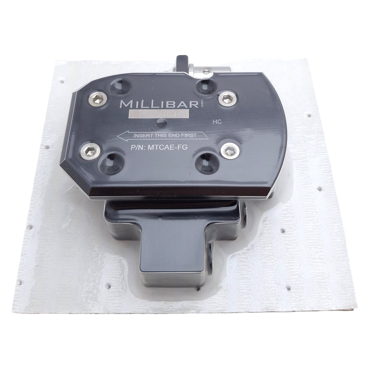 New Millibar Robotics MTCAE-FG Tool Plate, M4 SCHS, 8-Pin M8 Male, ø6mm Tube