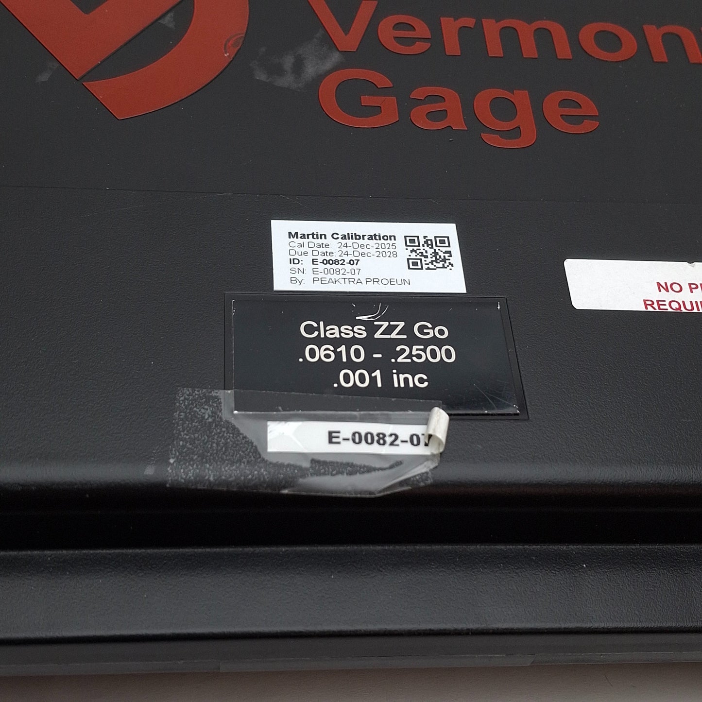 Used Vermont Gauge 901100400 Class ZZ Go Pin Gauge Set .0610-.2500in Black